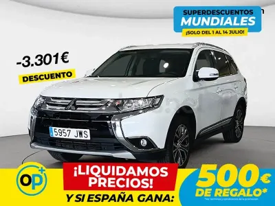 Usado Mitsubishi Outlander Motion 150 CV (110 kW) 2017 Blanco SUV