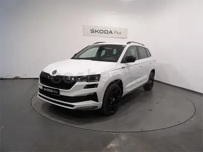 Usado Skoda Karoq SportLine 150 CV (110 kW) 2024 Blanco SUV