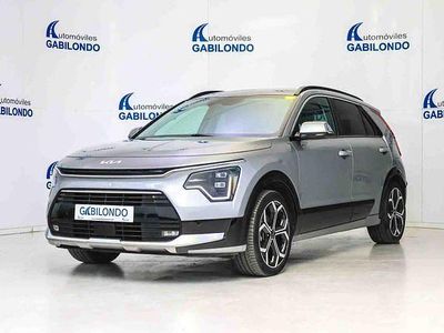 Usado Kia Niro 141 CV (103 kW) 2023 Gris SUV