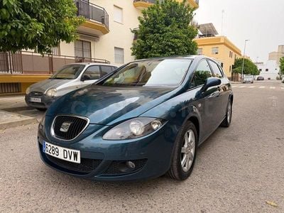 Używany Seat Leon Stylance 105 KM (77 kW) 2006 Niebieski Hatchback