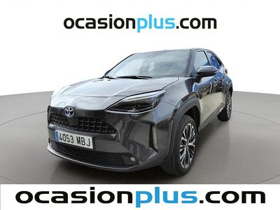 Usado Toyota Yaris Hybrid Style 116 CV (85 kW) 2022 Gris Utilitario