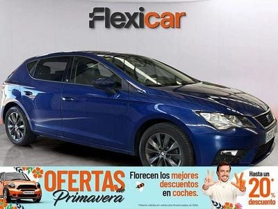 Usado Seat Leon Style 130 CV (95 kW) 2020 Azul Berlina