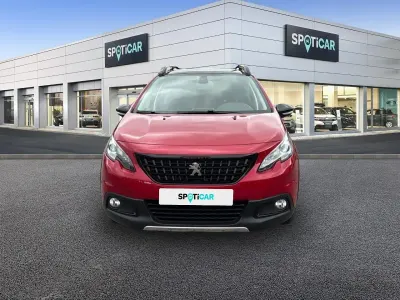 Usado Peugeot 2008 GT-line 130 CV (95 kW) 2018 Rojo SUV