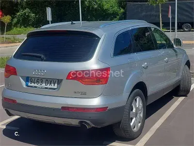 Usado Audi Q7 Premium 233 CV (171 kW) 2006 Gris / plata SUV
