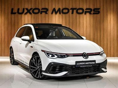 Usado VW Golf VII GTI 300 CV (220 kW) 2021 Blanco Utilitario