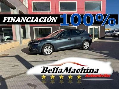 Usado Seat Leon Style 116 CV (85 kW) 2021 Gris Utilitario
