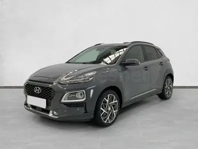 Usado Hyundai Kona Style 141 CV (103 kW) 2020 Gris / plata SUV