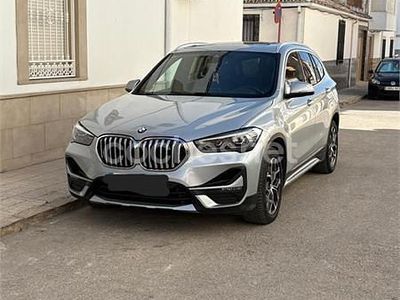 Usado BMW X1 Sport Line 190 CV (139 kW) 2019 Gris / plata SUV
