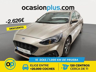 Usado Ford Focus ST-Line 125 CV (91 kW) 2018 Gris / plata Berlina
