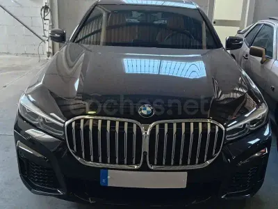 Usado BMW 745e Comfort Edition 394 CV (289 kW) 2020 Negro Berlina