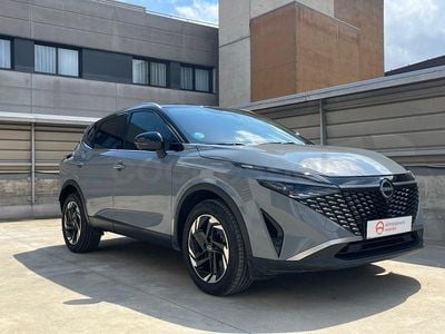 Usado Nissan Qashqai N-Connecta 140 CV (102 kW) 2024 Gris / plata SUV