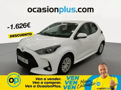 Usado Toyota Yaris Business Edition 69 CV (50 kW) 2023 Blanco Utilitario