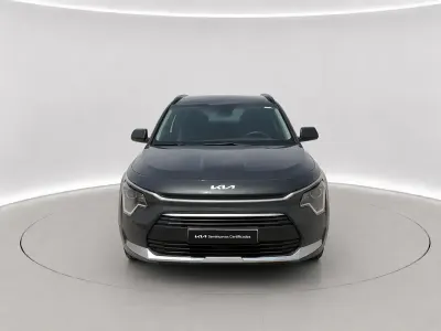 Usado Kia Niro 141 CV (103 kW) 2022 Gris SUV