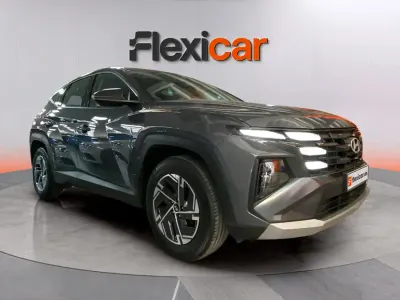 Usado Hyundai Tucson 160 CV (117 kW) 2025 Gris SUV