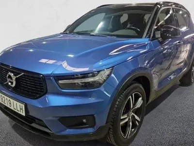 Usado Volvo XC40 Momentum 163 CV (119 kW) 2020 SUV