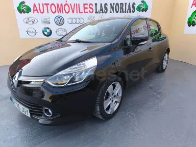 Usado Renault Clio IV Authentique 75 CV (55 kW) 2015 Negro Berlina