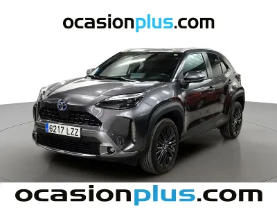 Usado Toyota Yaris Hybrid 116 CV (85 kW) 2022 Gris SUV