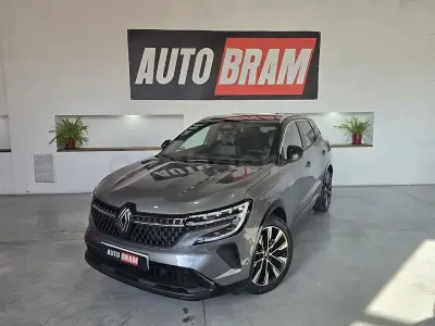 Usado Renault Austral Evolution 200 CV (147 kW) 2025 Gris / plata SUV