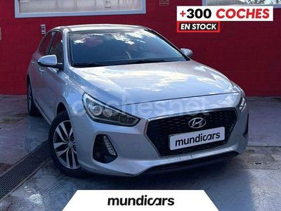Gris / plata Usado 2017 Hyundai i30 Berlina | 14.990 € (Un poco caro)