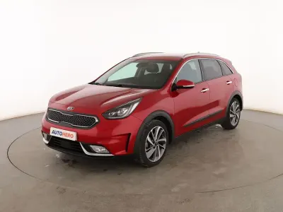 Usado Kia Niro 141 CV (103 kW) 2019 Rojo SUV