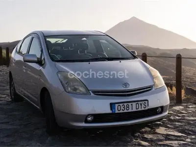 Usado Toyota Prius Sol 112 CV (82 kW) 2007 Gris / plata Utilitario