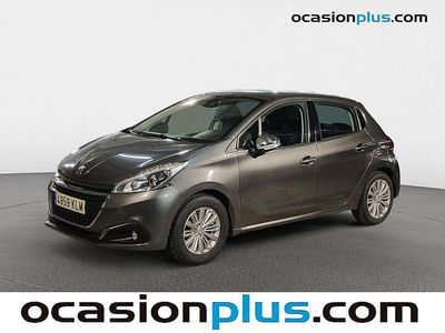 Gris Usado 2018 Peugeot 208 Allure Utilitario | 8712 € (Precio justo)
