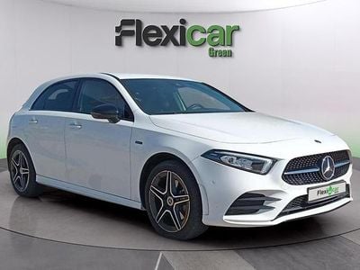 Usado Mercedes A250 220 CV (161 kW) 2021 Blanco Berlina