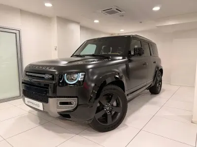 Occasion Land Rover Defender HSE Dynamic 400 PK (294 kW) 2023 Zwart Pickup