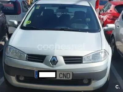 Usado Renault Mégane II Expression 115 CV (84 kW) 2003 Azul Berlina