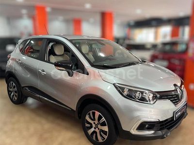 Begagnad Renault Captur LIMITED 90 HK (66 kW) 2017 Grå SUV
