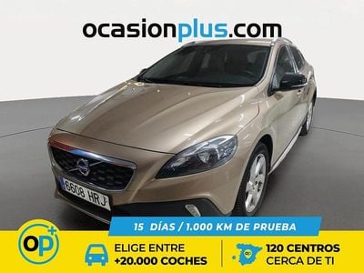 Marrón Usado 2013 Volvo V40 CC Momentum Familiar | 11.400 € (Precio justo)