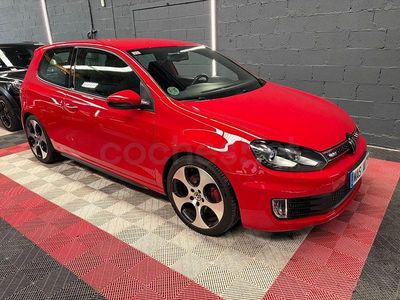 Usado VW Golf VI GTI 210 CV (154 kW) 2011 Rojo Utilitario