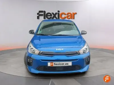 Usado Kia Rio GT-Line 84 CV (61 kW) 2023 Azul
