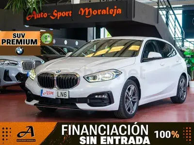Usado BMW 116 Shadowline 116 CV (85 kW) 2021 Blanco Utilitario