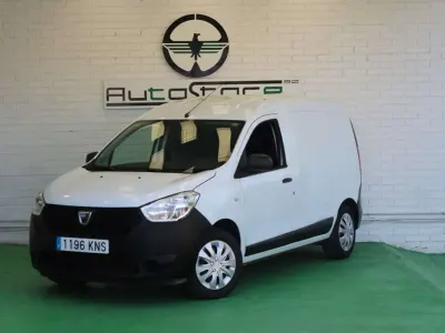 Usado Dacia Dokker Essentiel 98 CV (72 kW) 2018 Blanco Monovolumen