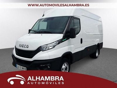 Usado Iveco Daily 136 CV (100 kW) 2024 Blanco Berlina