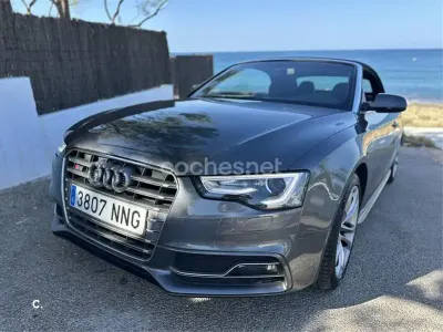 Usado Audi S5 Cabriolet 333 CV (244 kW) 2015 Gris / plata Descapotable