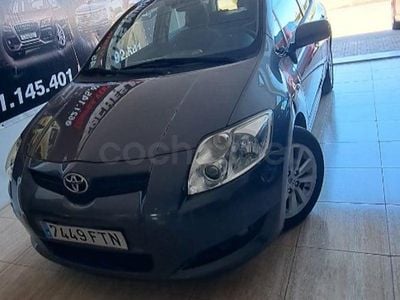 Brugt Toyota Auris 90 HK (66 kW) 2007 Blå Hatchback
