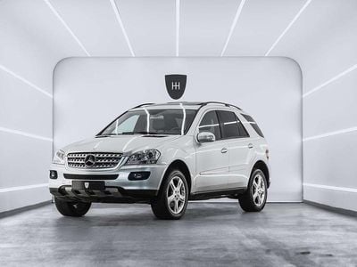 Gris / plata Usado 2006 Mercedes ML350 SUV | 9499 € (Super precio)