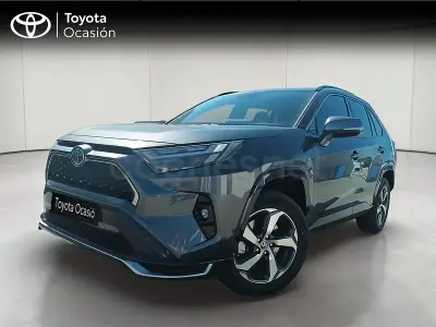 Usado Toyota RAV4 Hybrid Advance 306 CV (225 kW) 2025 Gris / plata SUV