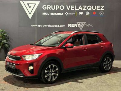Usado Kia Stonic 120 CV (88 kW) 2019 Rojo SUV