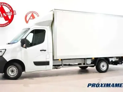 Usado Renault Master 145 CV (106 kW) 2023 Blanco Monovolumen