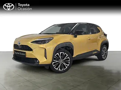 Usado Toyota Yaris Cross Style 116 CV (85 kW) 2022 Amarillo SUV