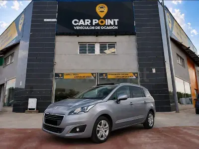 Usado Peugeot 5008