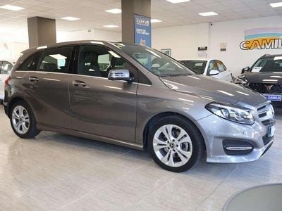 Mercedes B200