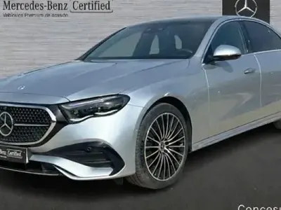 Usado Mercedes E300 313 CV (230 kW) 2025 Plata Berlina