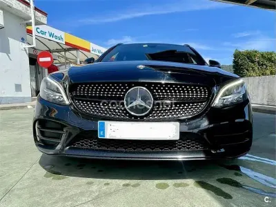 Usado Mercedes C300 258 CV (189 kW) 2019 Negro Familiar