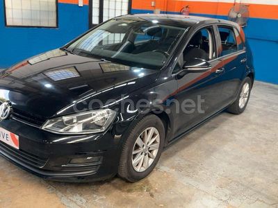 Usado VW Golf VII Advance 105 CV (77 kW) 2013 Negro Berlina