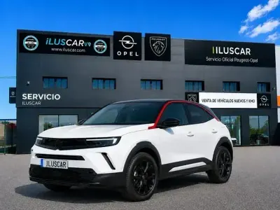 Usado Opel Mokka GS Line 110 CV (80 kW) 2021 Blanco alpino techo negro SUV
