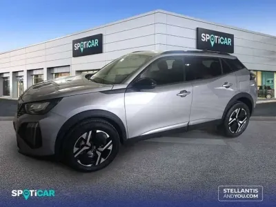 Usado Peugeot 2008 Allure 136 CV (100 kW) 2025 Gris SUV